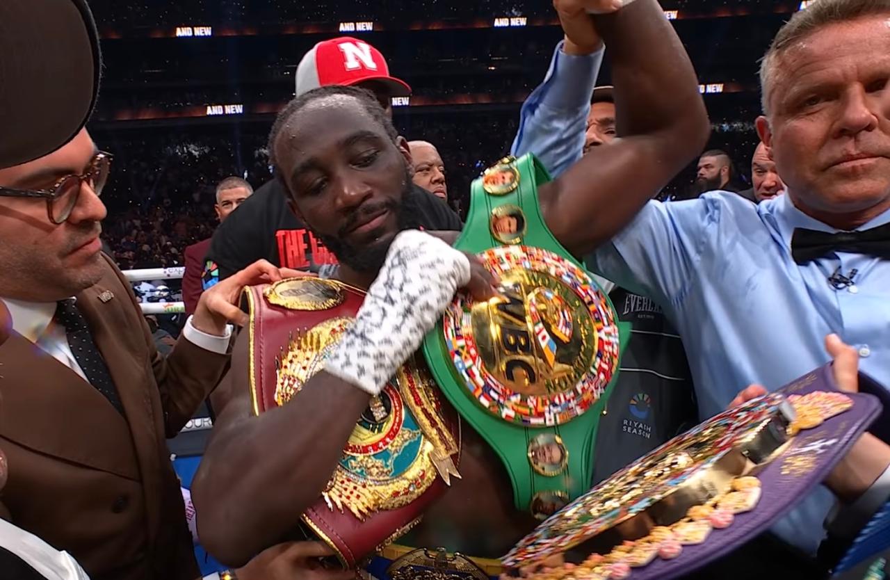 Tlaxcala brilla en el boxeo mundial con cinturón artesanal de Crawford