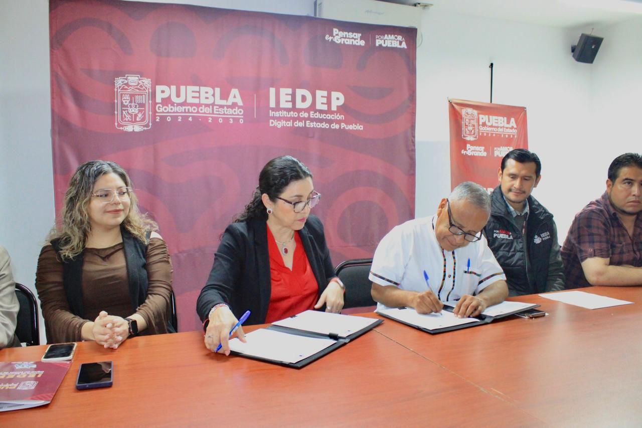 IEDEP e IEEA firman convenio para ampliar oportunidades educativas en Puebla