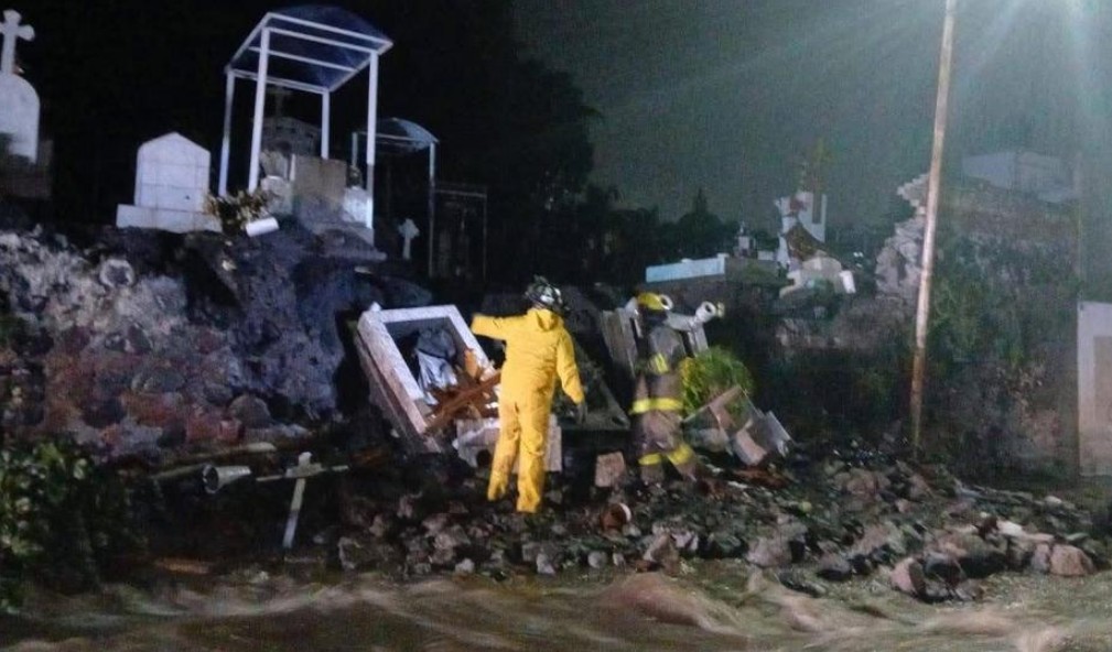 Lluvia intensa provoca daños en Atlixco