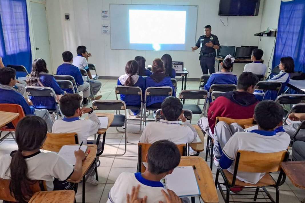 Tlaxcala impulsa cultura de autocuidado en estudiantes de Luis Pasteur