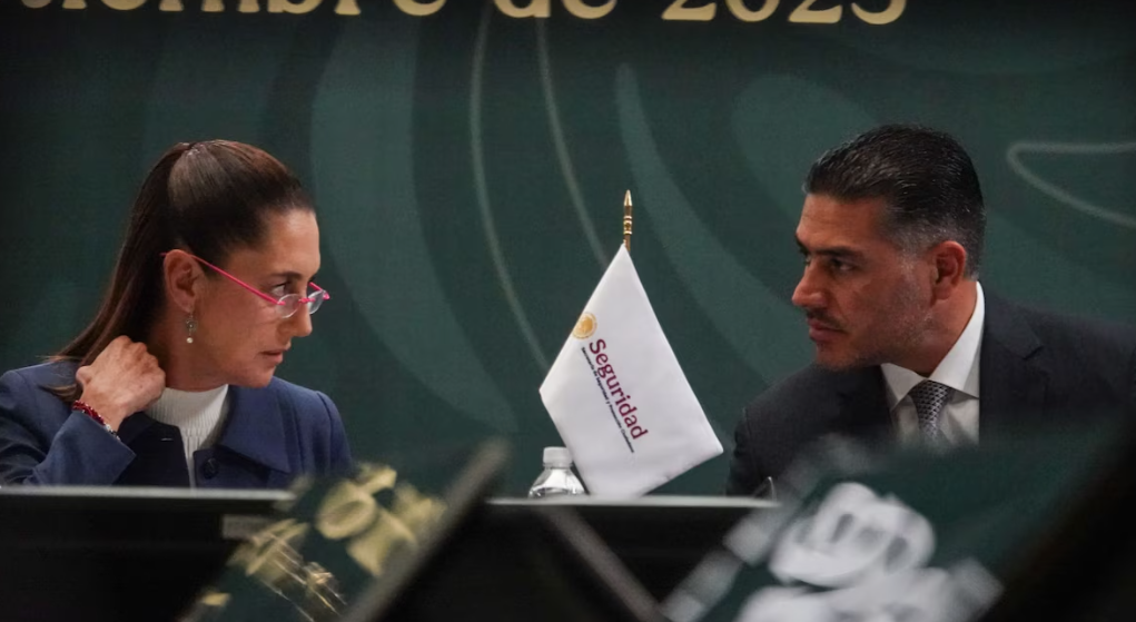 Sheinbaum y Harfuch acuerdan fortalecer y profesionalizar policías estatales