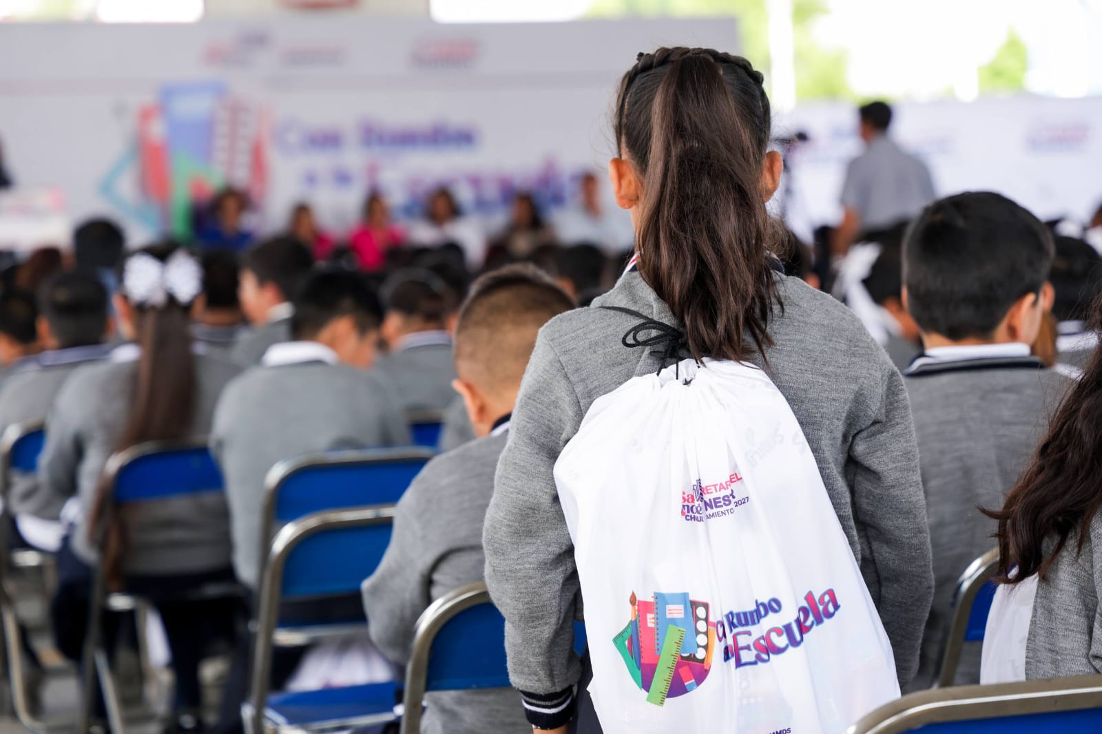 Respalda Lupita Cuautle la educación primaria con útiles escolares gratuitos en regreso a clases