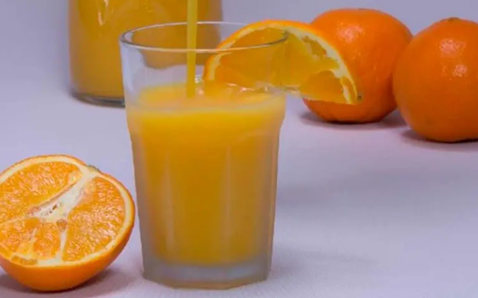 Jugo de naranja y sus efectos en la insulina
