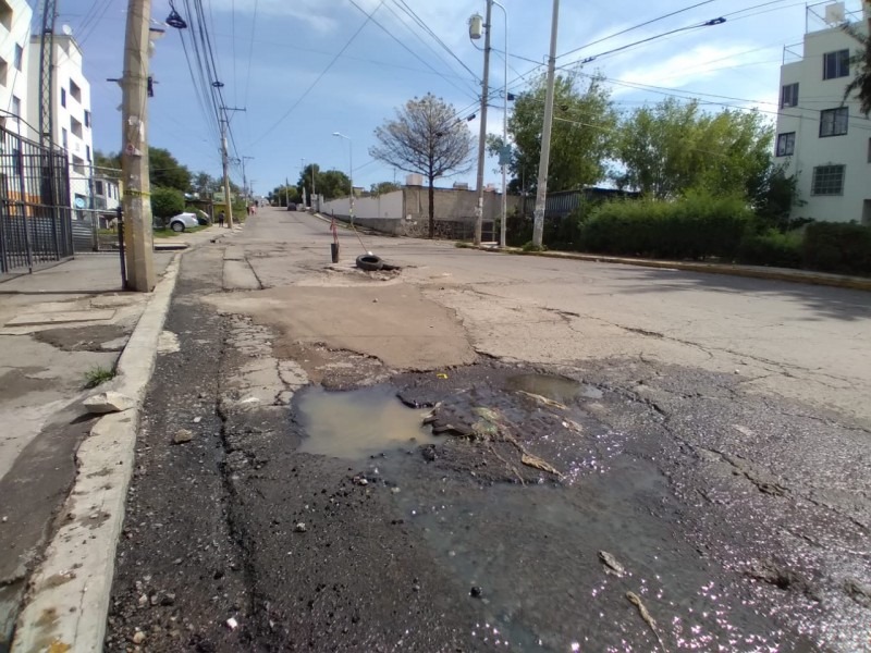 Cuautlancingo en espera de aval estatal para rehabilitación de vialidades: Omar Muñoz