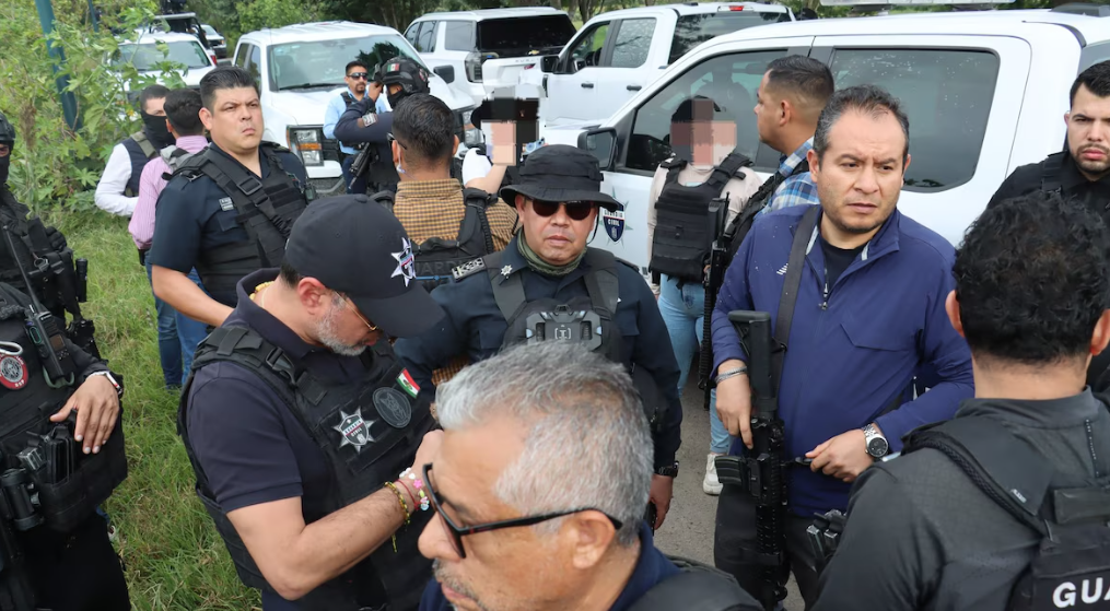 Rescatan a agentes de la SSPC secuestrados en Michoacán tras operativo