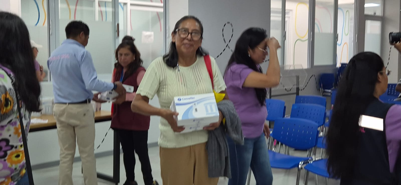 San Andrés Cholula refuerza apoyos sociales con entrega de insumos médicos a personas en situación vulnerable