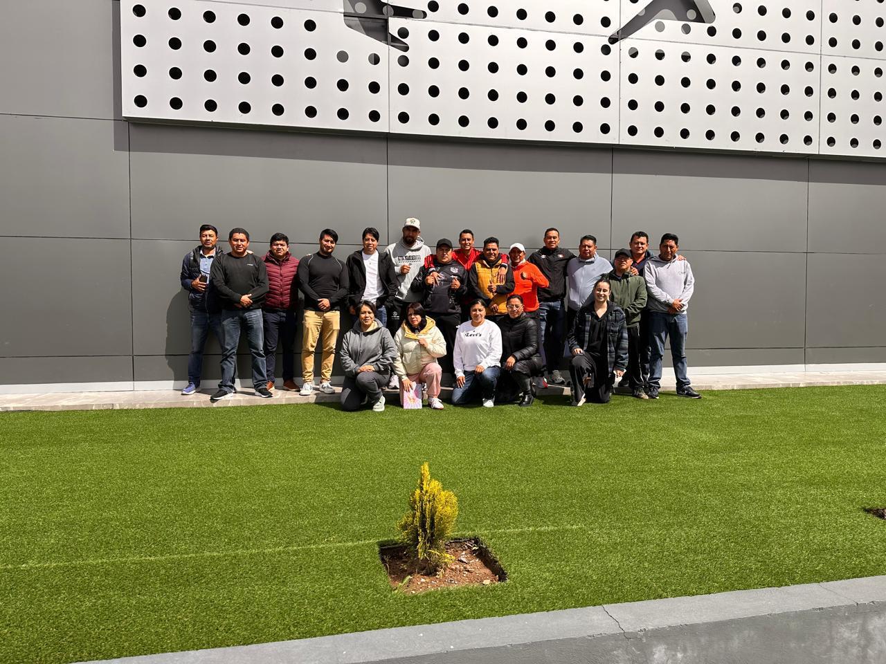 44 entrenadores tlaxcaltecas concluyen su formación y elevan el deporte local