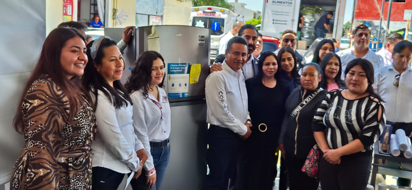 Armando Aguirre impulsa apoyo nutricional en jornada ciudadana