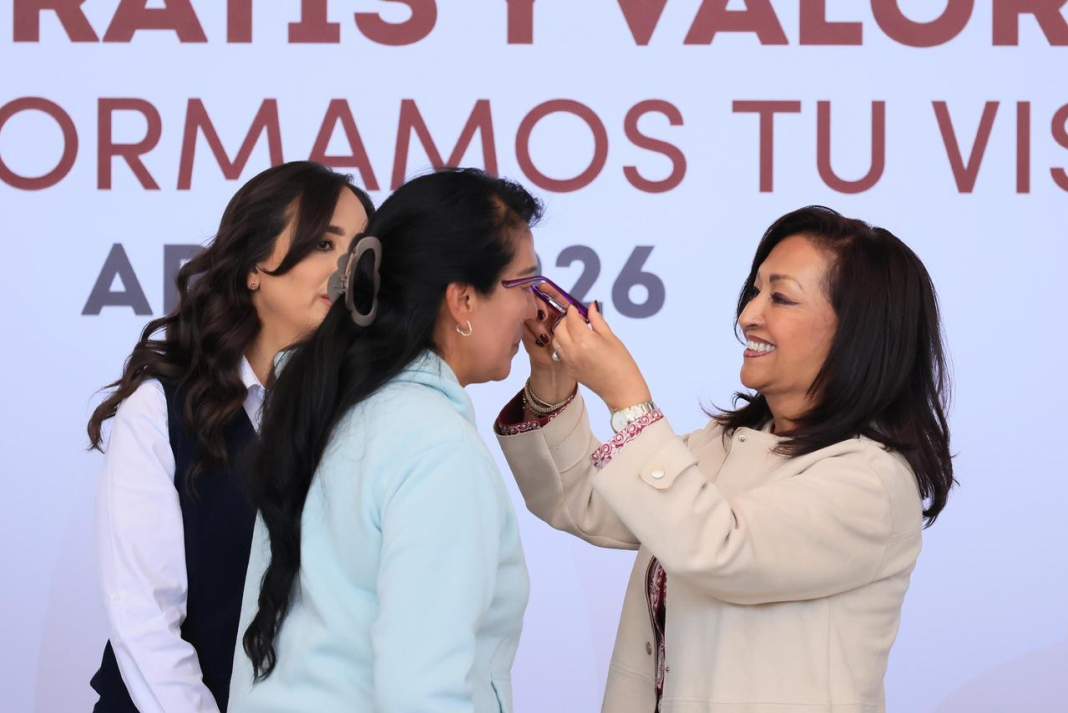 Tlaxcala impulsa bienestar visual con miles de lentes gratuitos que transforman vidas