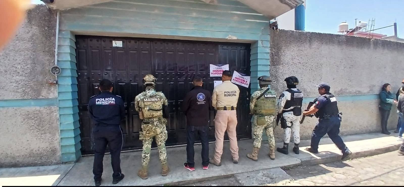 Catean vivienda en Ayometla; detienen a sujeto y recuperan moto robada