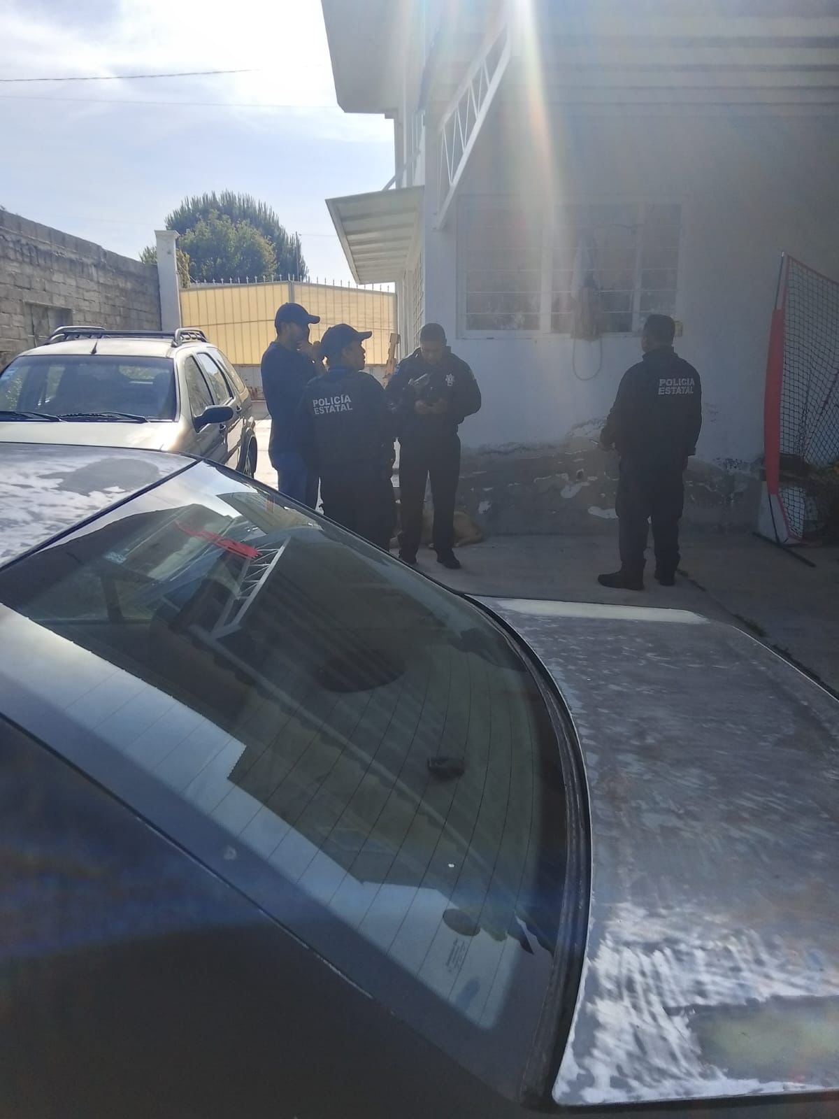 Comando armado “revienta” vivienda en Apetatitlán y se lleva botín millonario