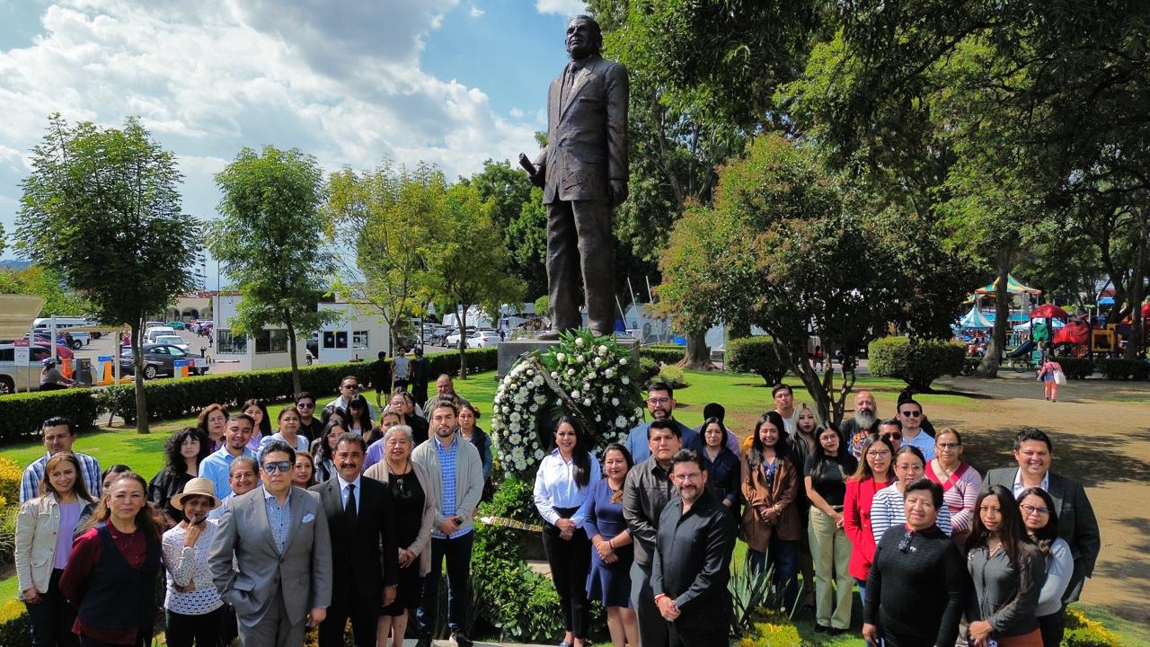 Conmemoran en San Pedro Cholula el 22 aniversario luctuoso de Alfredo Toxqui Fernández de Lara