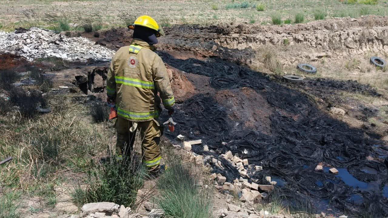 PC Cholula atienden incendio y protegen a la comunidad en San Juan Tlautla