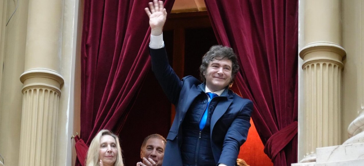 Presidente argentino abre nuevo debate político