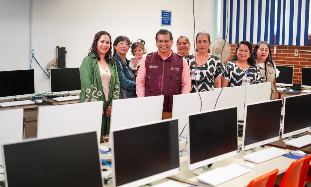 Bienestar renueva bachillerato en Xaltocan con programa La Escuela Es Nuestra
