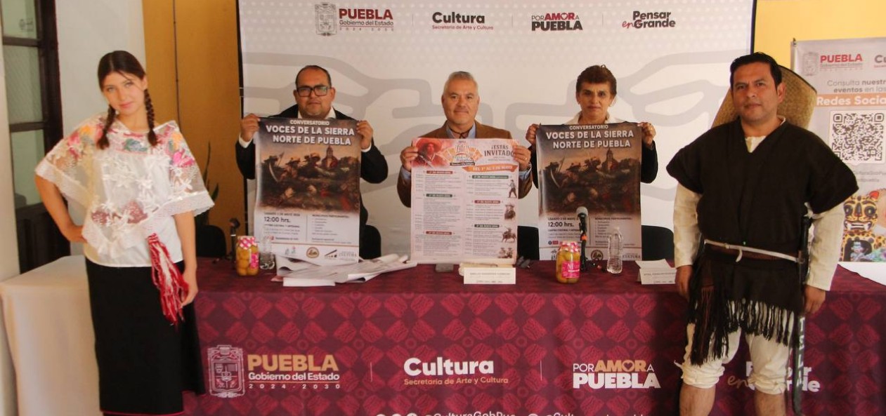 Desfile cultural en Tetela de Ocampo Puebla