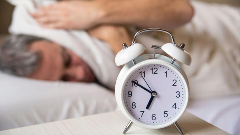 ¿Duermes menos de 7 horas? Estos son los riesgos que provoca el mal sueño en el corazón, hígado y cerebro