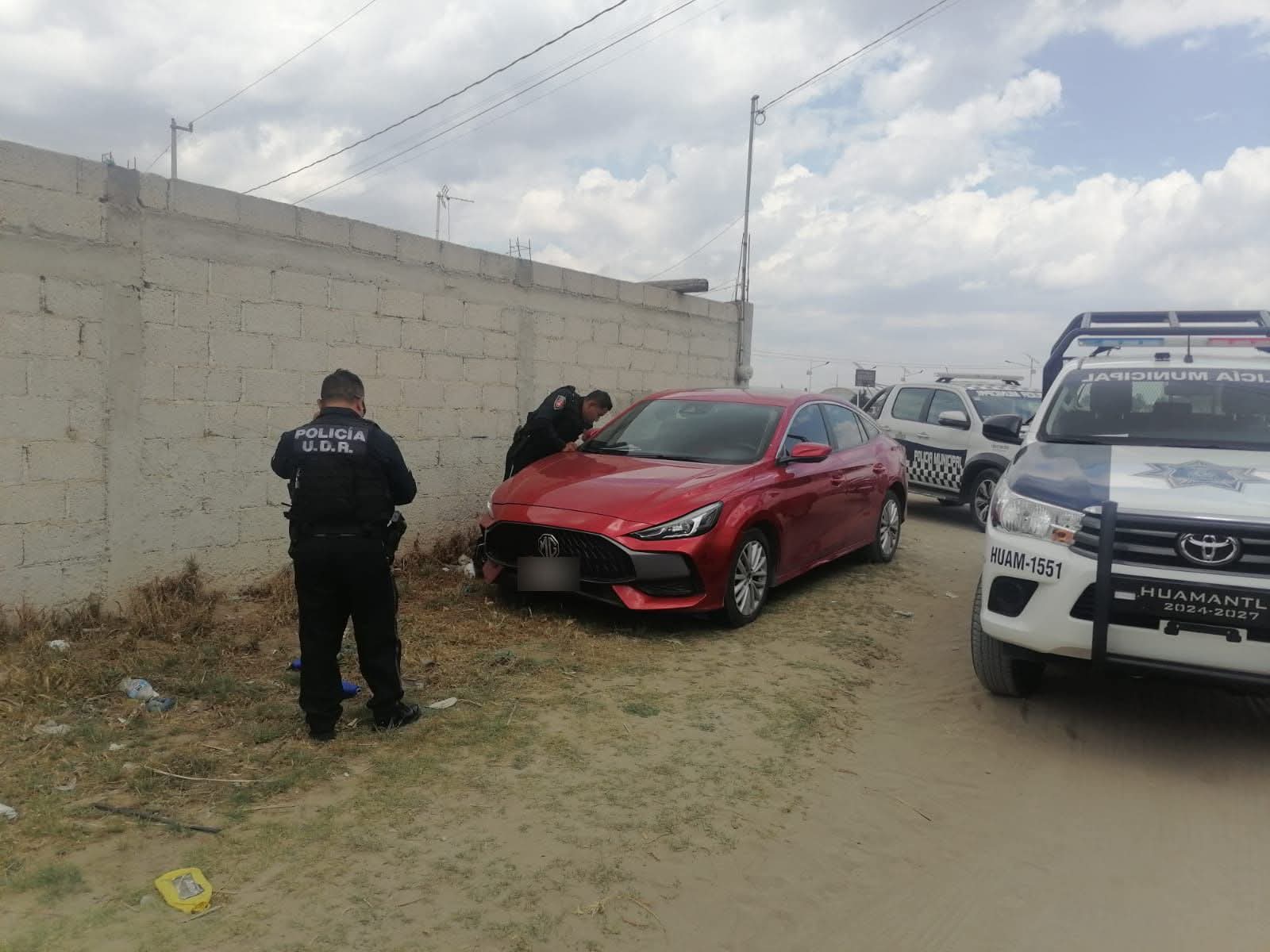 Recuperan automóvil con reporte de robo, en Huamantla 