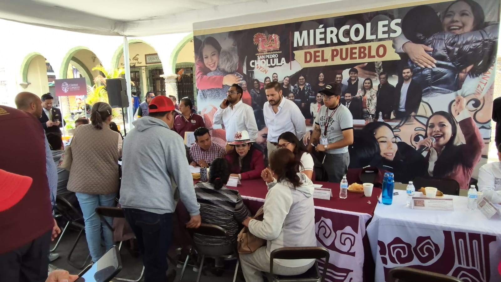 Miércoles del Pueblo acerca a Tonantzin Fernández con familias de San Pedro Cholula