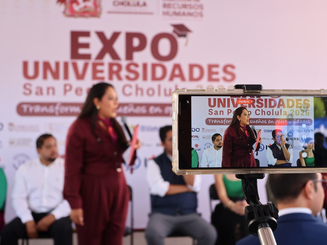 Tonantzin Fernández impulsa oportunidades educativas para las juventudes de San Pedro Cholula