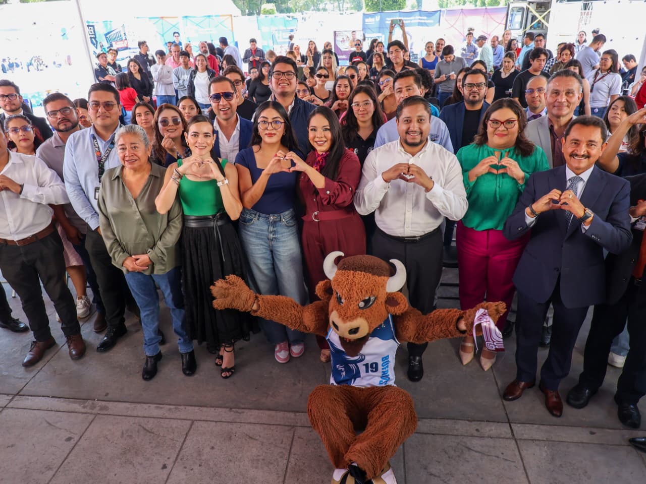 Tonantzin Fernández impulsa oportunidades educativas para las juventudes de San Pedro Cholula