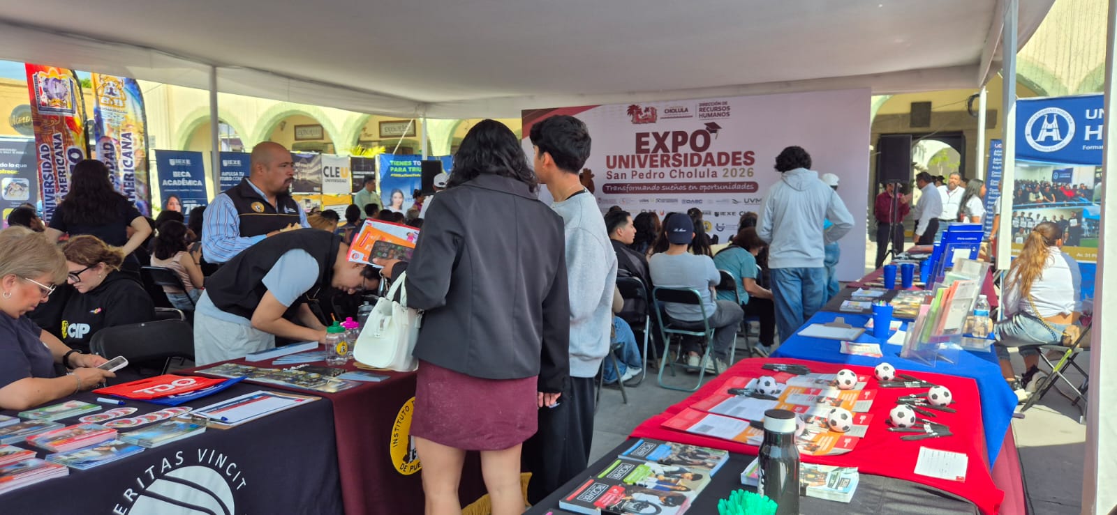 Expo Universidades 2026 acerca opciones de educación superior a jóvenes de San Pedro Cholula