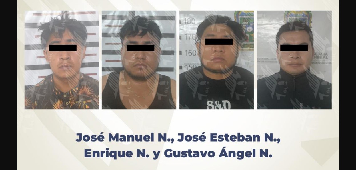 Agentes de la FGE Puebla durante un operativo de seguridad.
