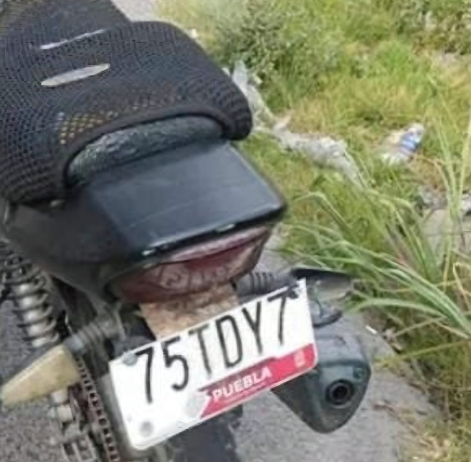 Un detenido y una motocicleta recuperada tras persecución en Periférico
