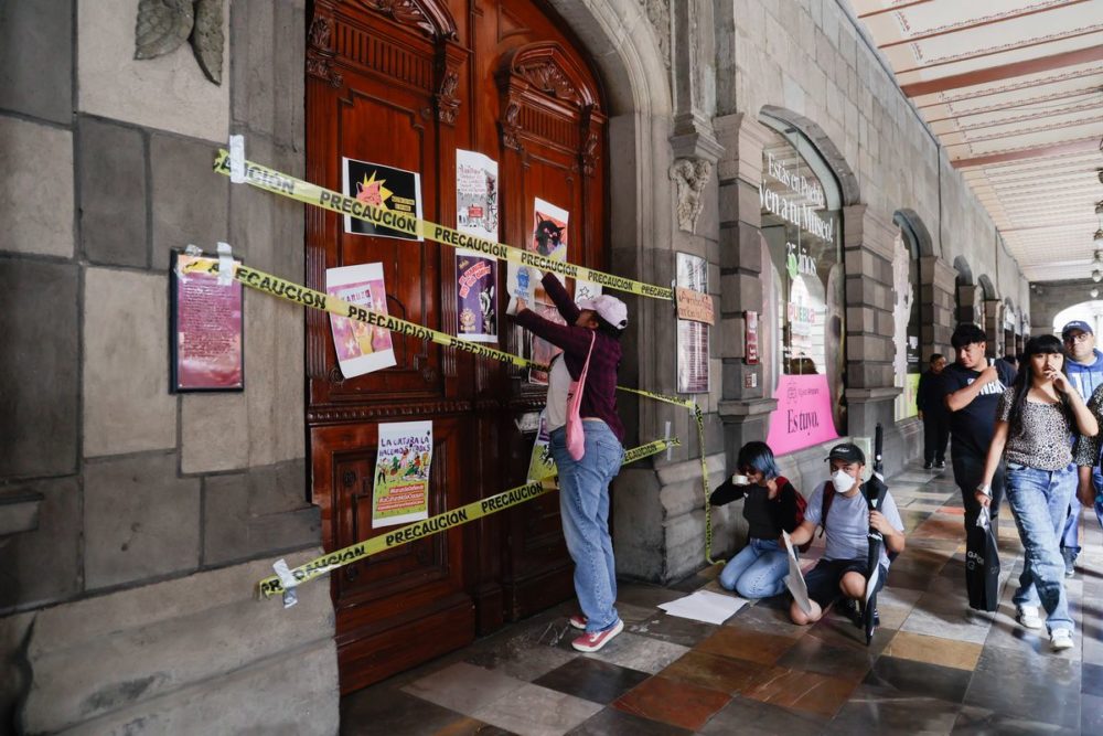 Karuzo y Ayuntamiento de Puebla instalarán mesa de diálogo para buscar una solución al conflicto
