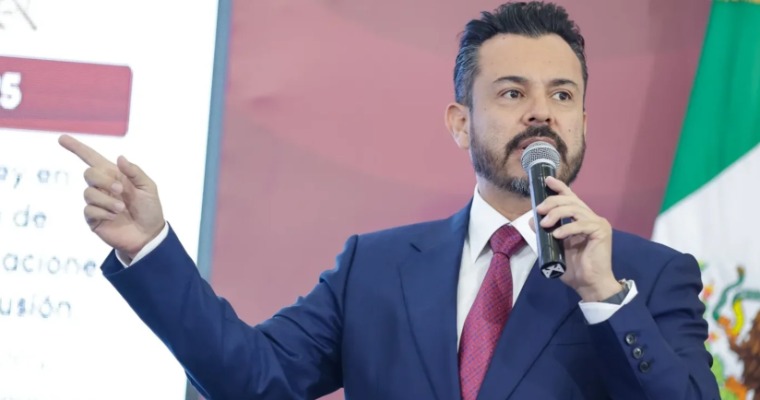 Propone García Parra comparecer periódicamente ante Congreso de Puebla
