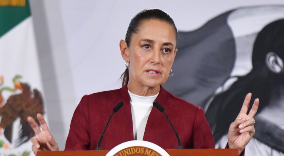 Claudia Sheinbaum durante una conferencia de prensa.