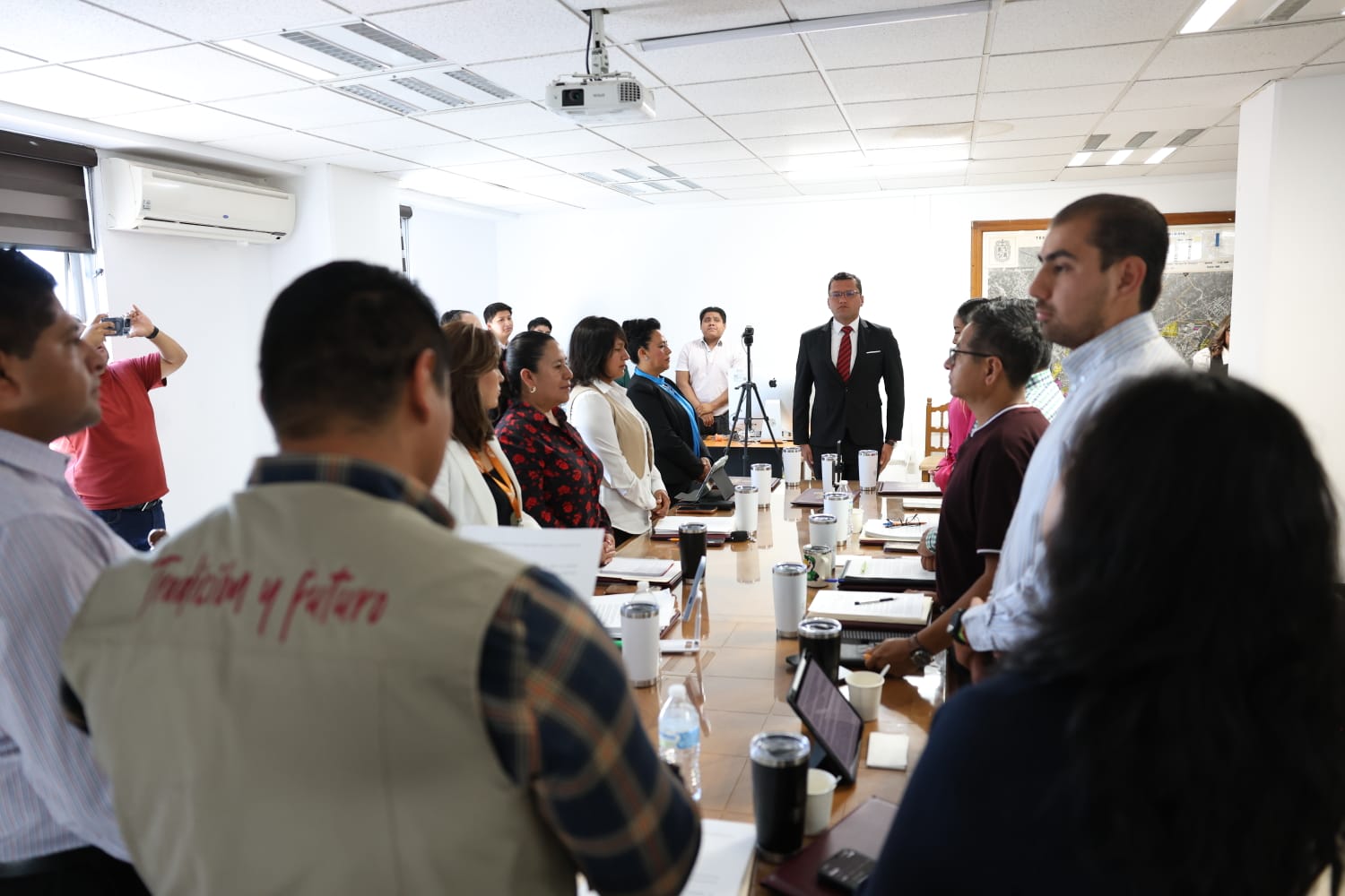 Cabildo aprueba a Marco Antonio Rendón Mendoza para fortalecer la estrategia de seguridad en Cuautlancingo