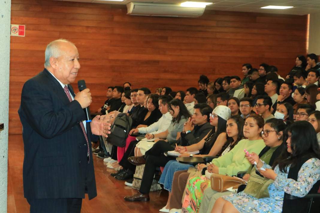 UATx puso en marcha su 9° Curso-taller de oralidad