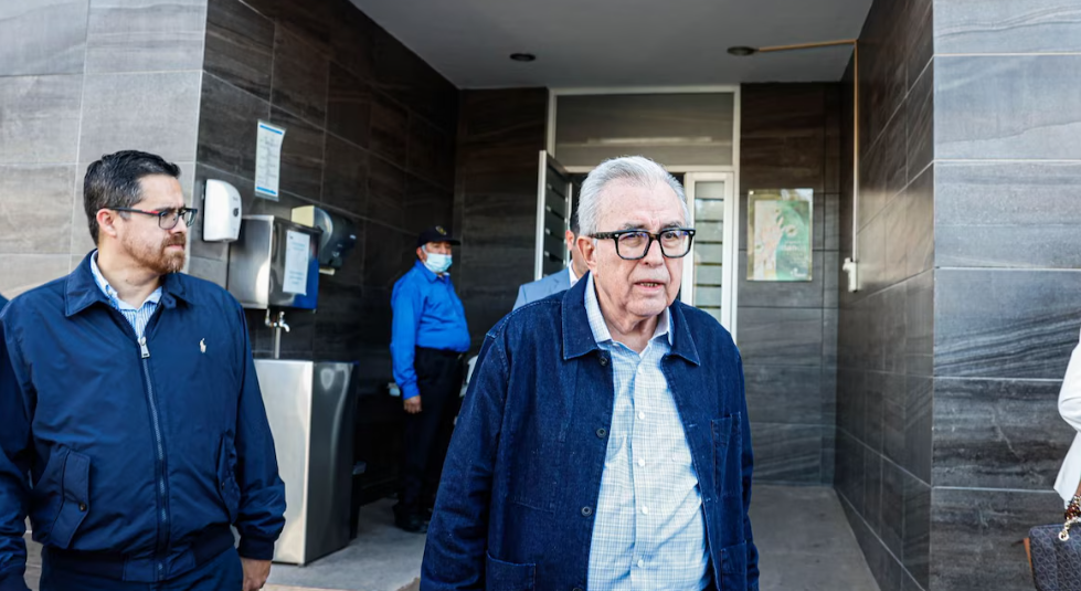 Rubén Rocha Moya durante su regreso como gobernador de Sinaloa