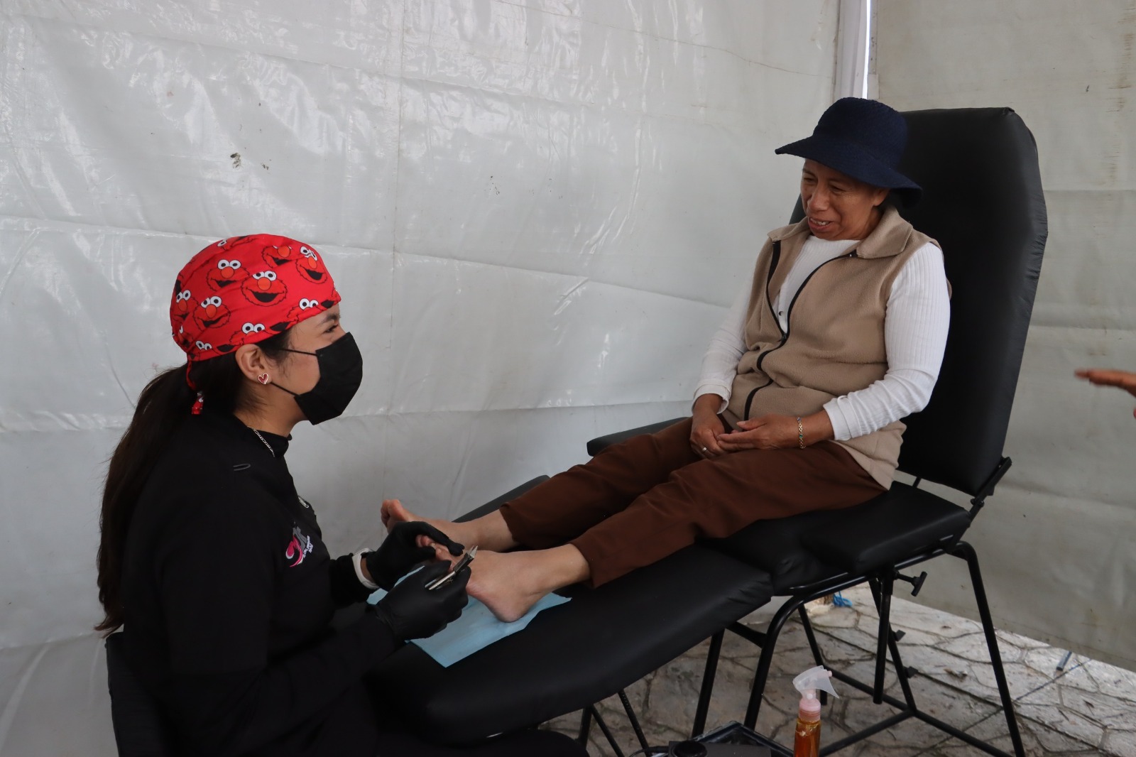DIF Cuautlancingo acerca servicios de salud a familias de Chautenco