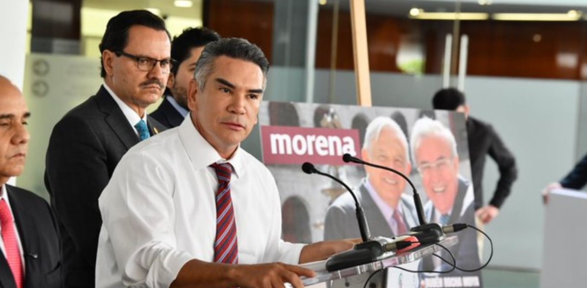 Alejandro Moreno durante un mensaje político