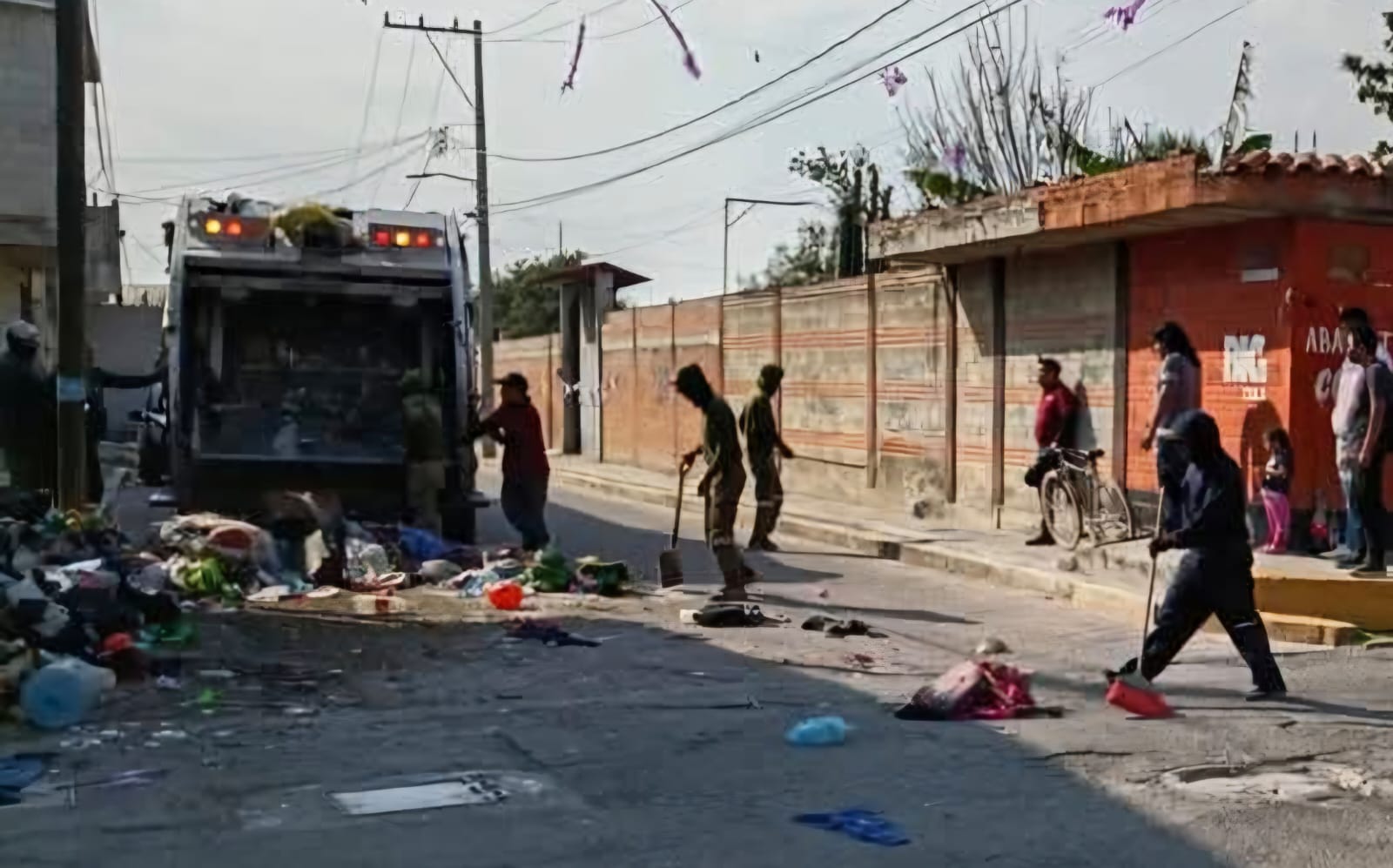 Bomberos y recolectores de Cuautlancingo tendrán acceso al Issstep