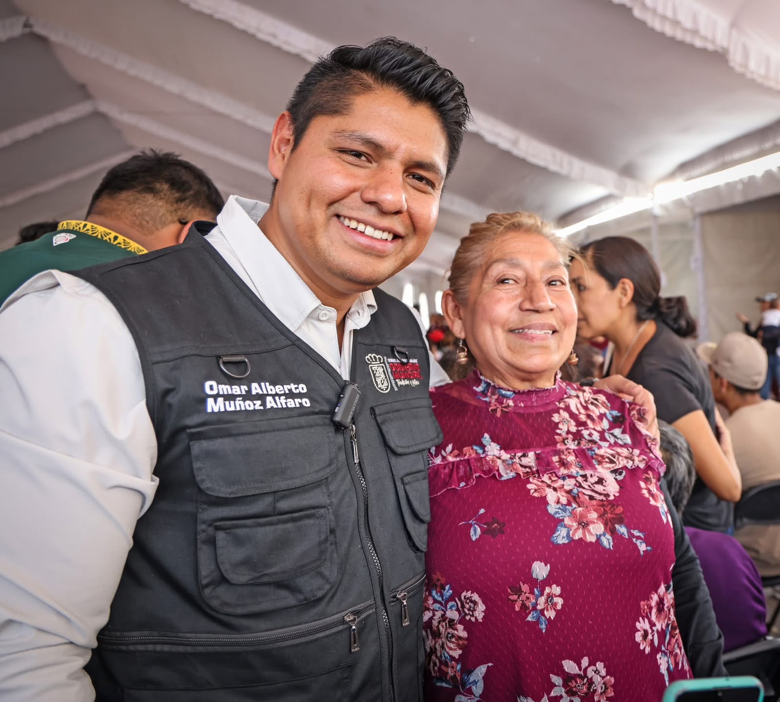 Omar Muñoz respalda a mil 500 familias con apoyos alimentarios