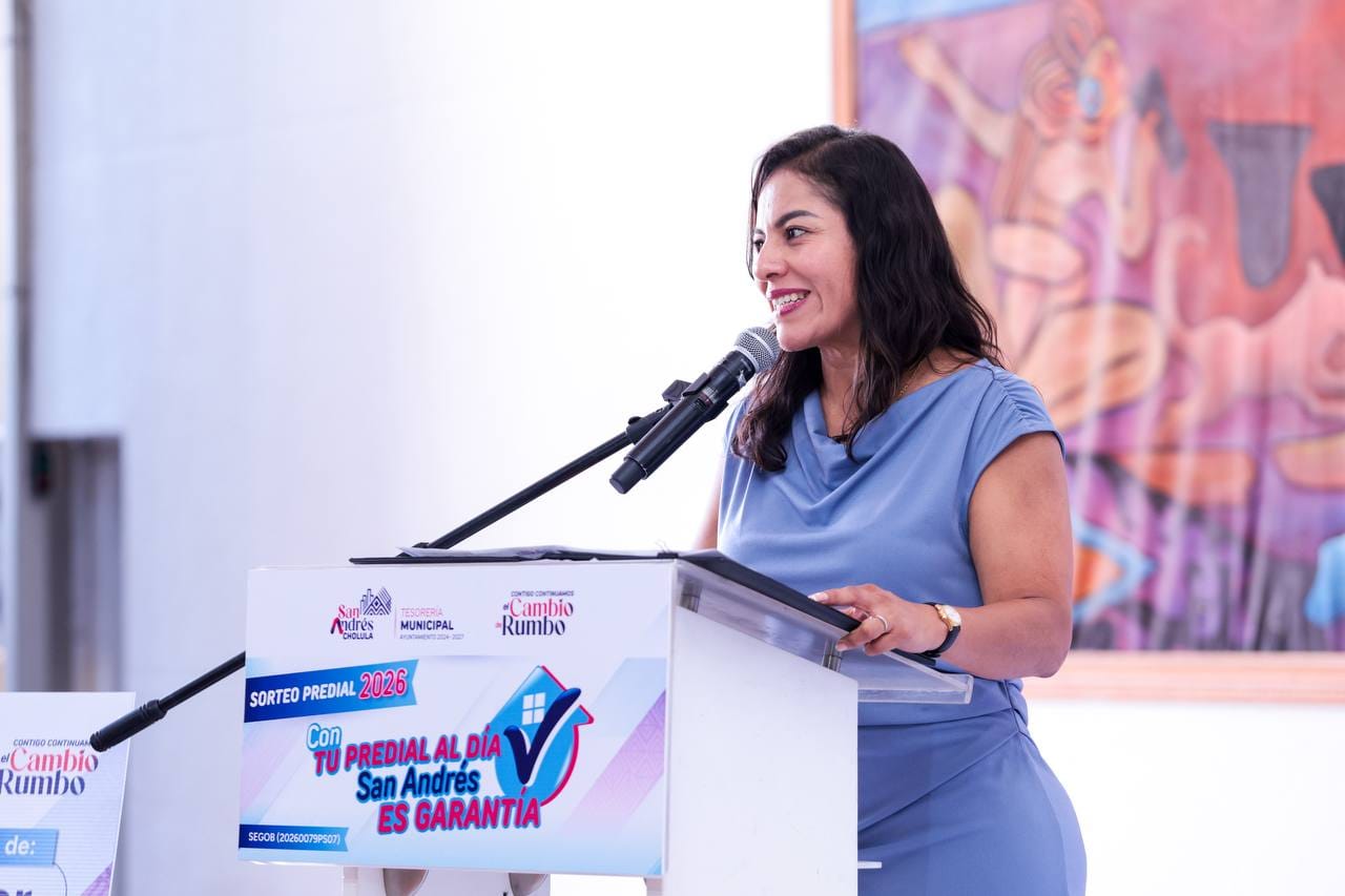Entrega Lupita Cuautle premios del Sorteo Predial 2026