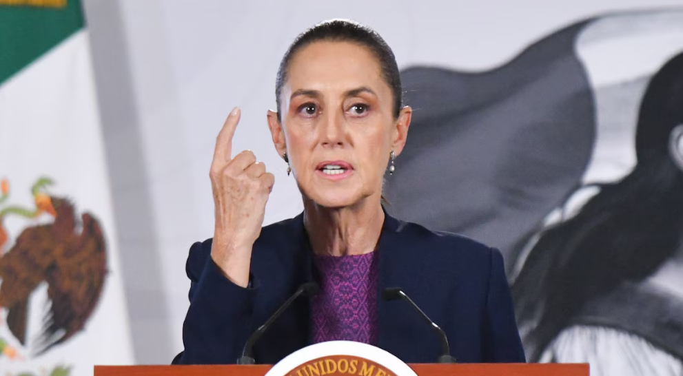 Claudia Sheinbaum durante su conferencia matutina en Palacio Nacional.