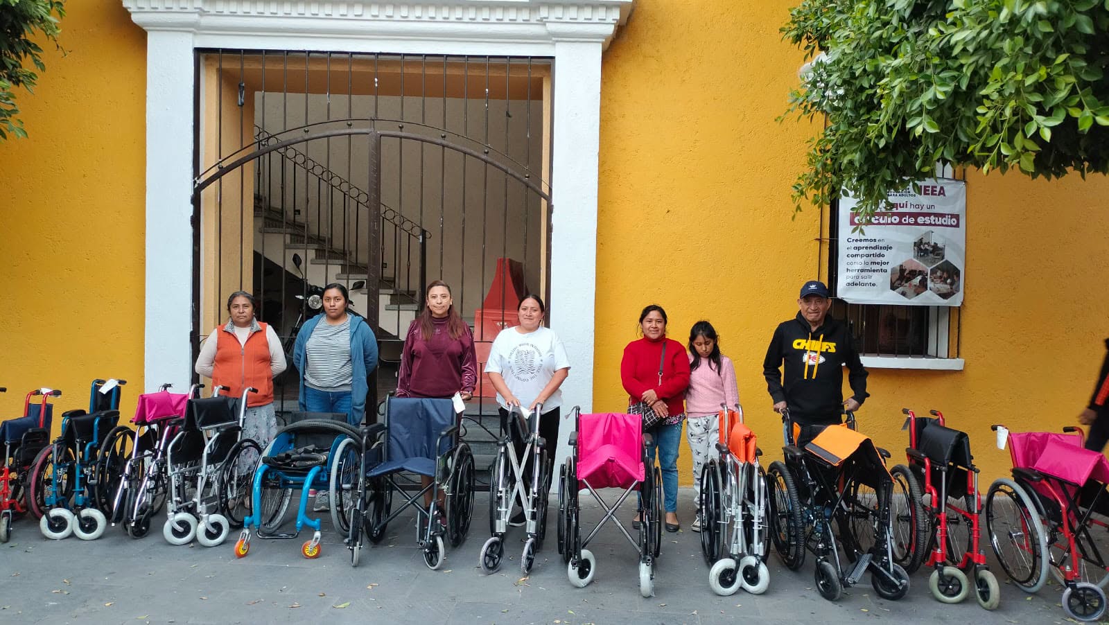 “Enchúlame la Silla” apoya a personas con discapacidad en Tlaxcalancingo