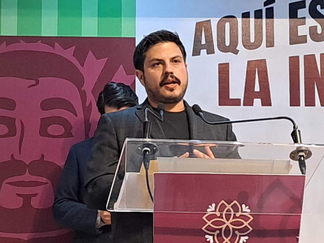 Representantes de Sedatu durante un evento sobre desarrollo urbano en Tlaxcala.