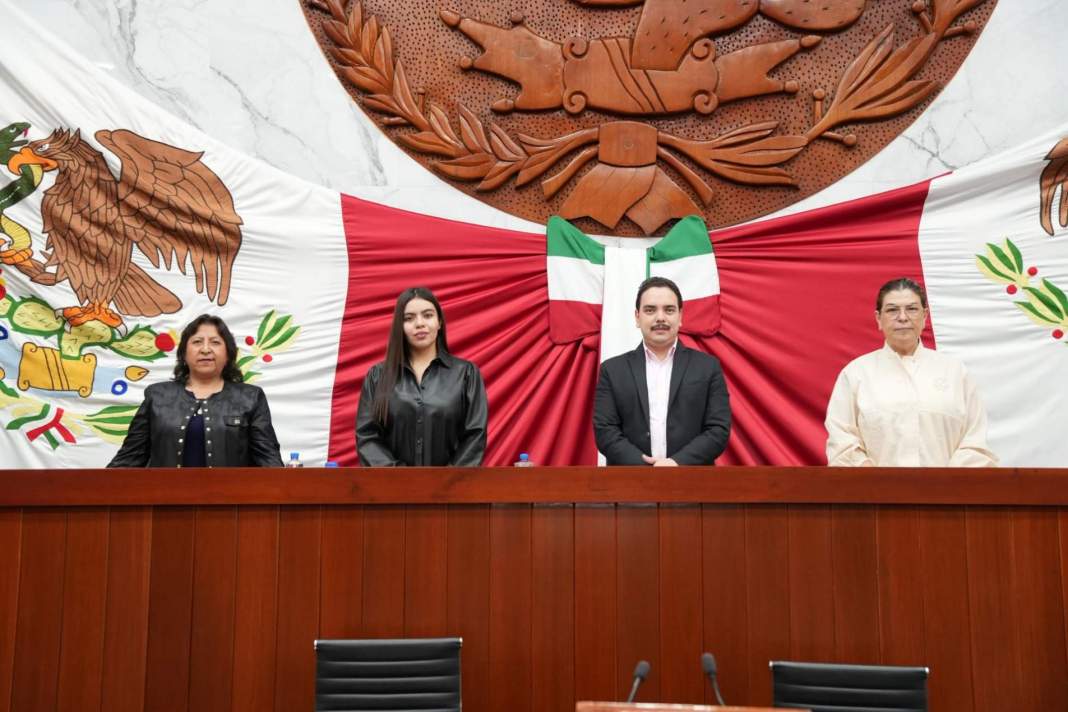 Sesión de la Comisión Permanente del Congreso de Tlaxcala.