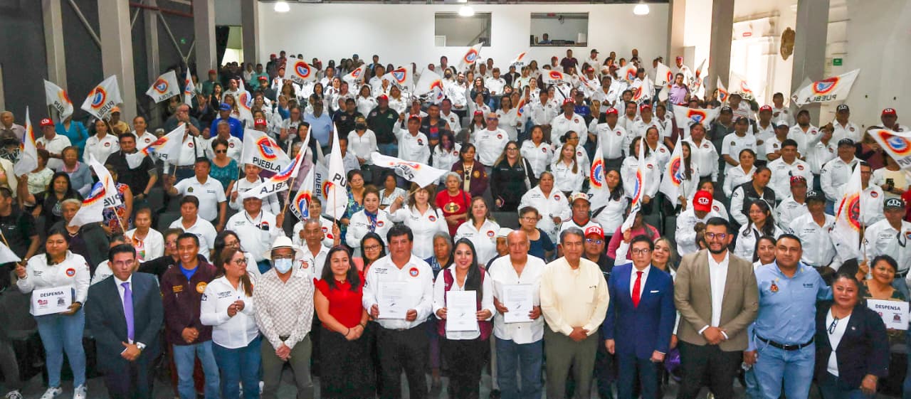Reafirma Tonantzin Fernández su compromiso con la base trabajadora de San Pedro Cholula