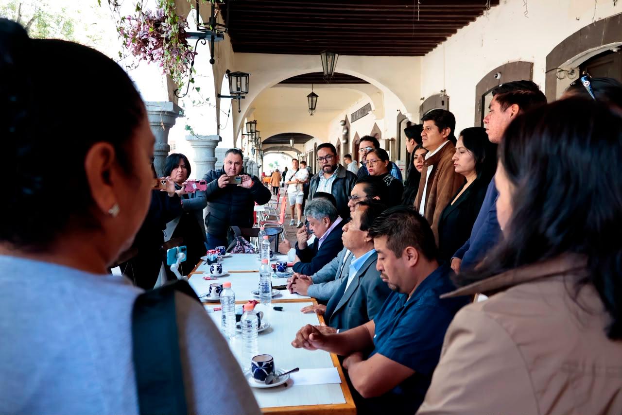 Gremio jurídico en Tlaxcala otorga voto de confianza a Alfonso Sánchez García 