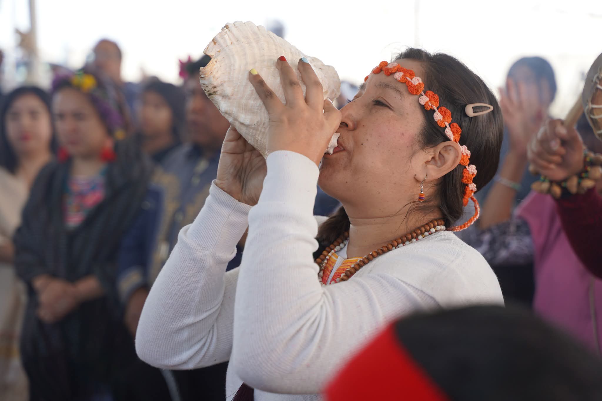 Karina Pérez destaca la riqueza cultural de los pueblos indígenas desde San Isidro Buensuceso