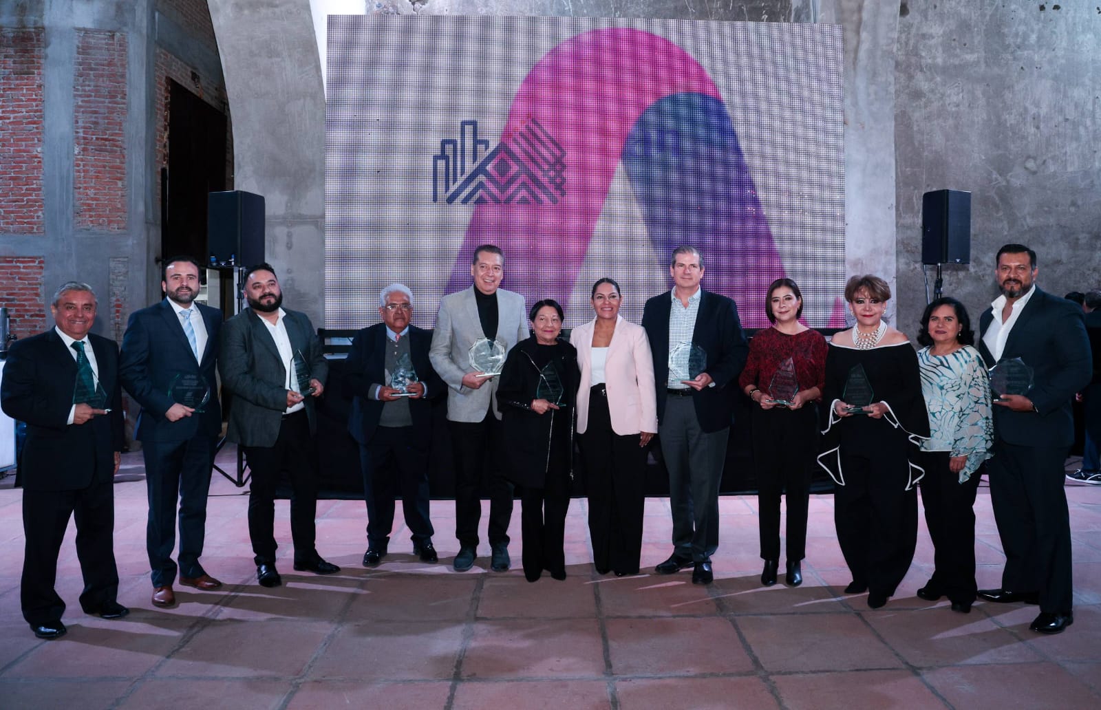 Reconoce Lupita Cuautle a medios y periodistas en encuentro anual