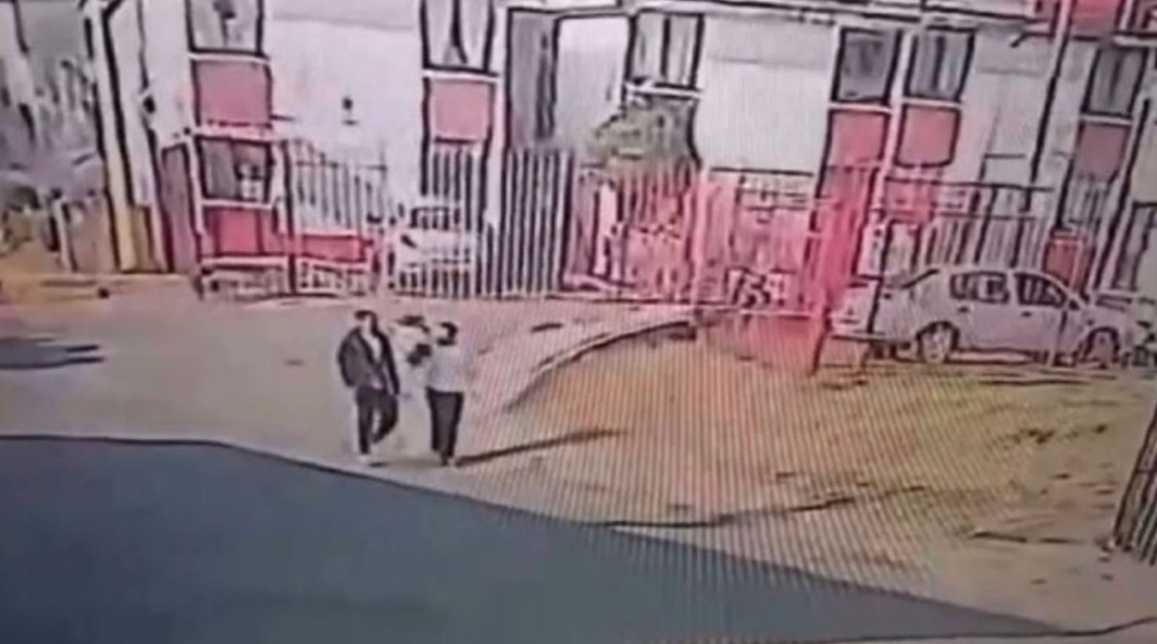 Engañan con flores para cometer un violento asalto en Puebla