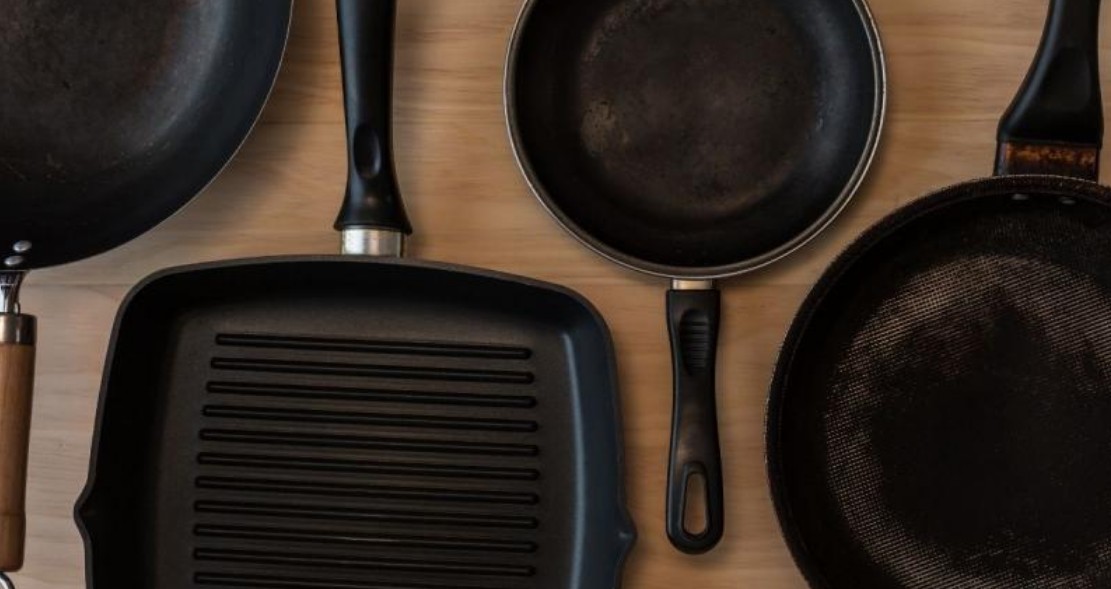 Por qué algunos utensilios de cocina pueden contaminar tus alimentos