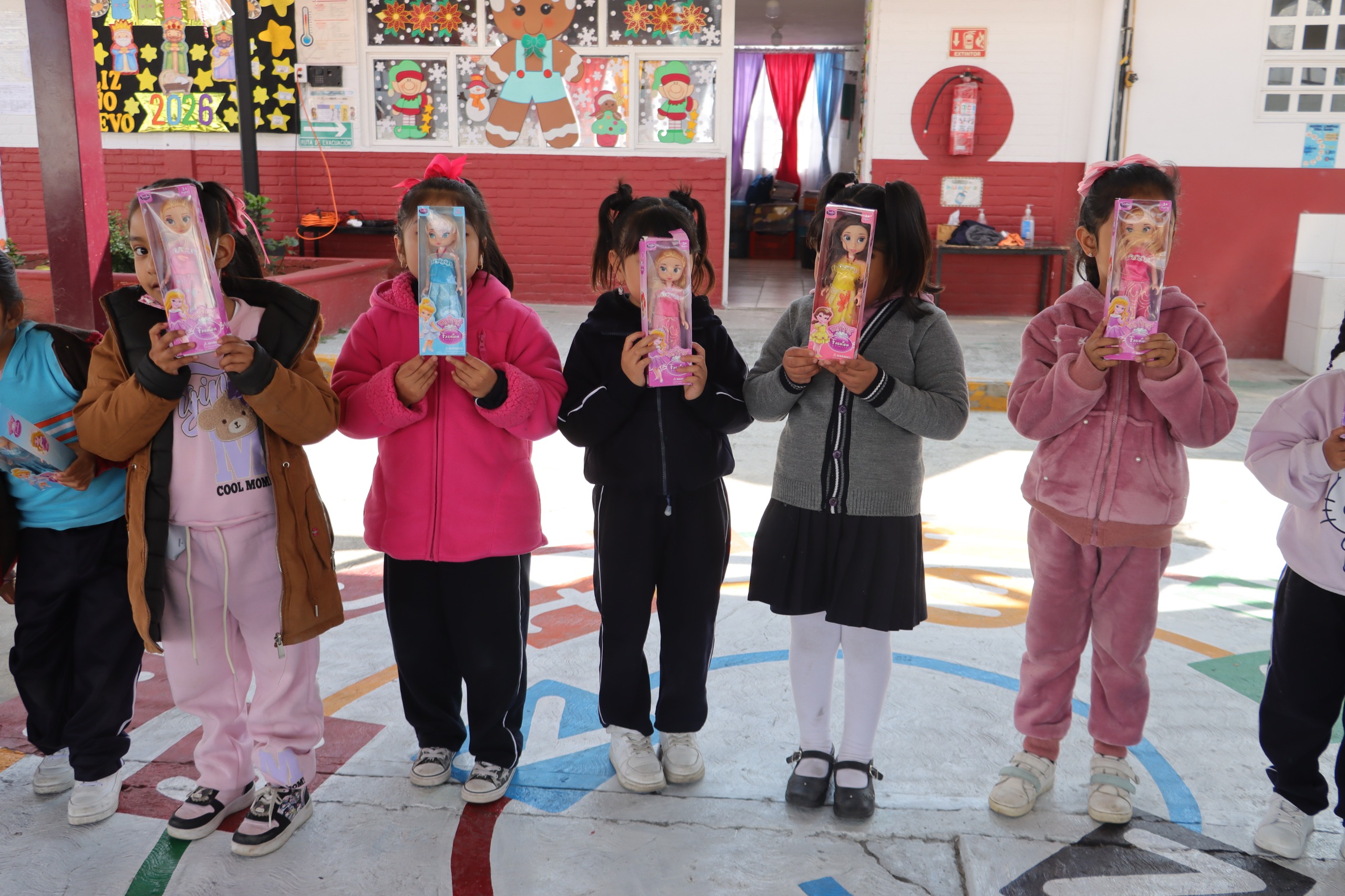 Tere Alfaro impulsa acciones a favor de la niñez